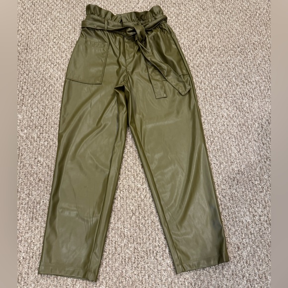 WHO WHAT WEAR Olive Green Paperbag Waist Pants - Picture 1 of 6